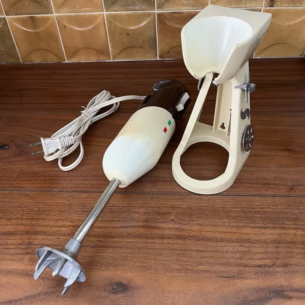 Daily Eleday Hand-Held Immersion Blender Model E-23 Accessories Stand Italy